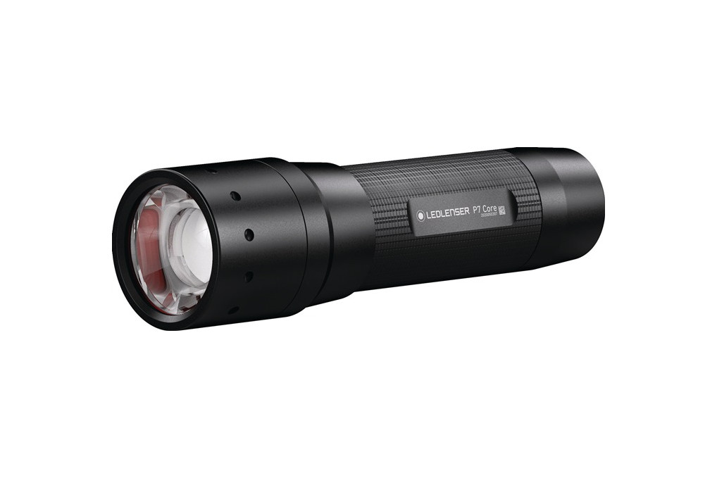 LED Taschenlampe P7 Core 450 lm 4xAAA Alkaline 300m LEDLENSER