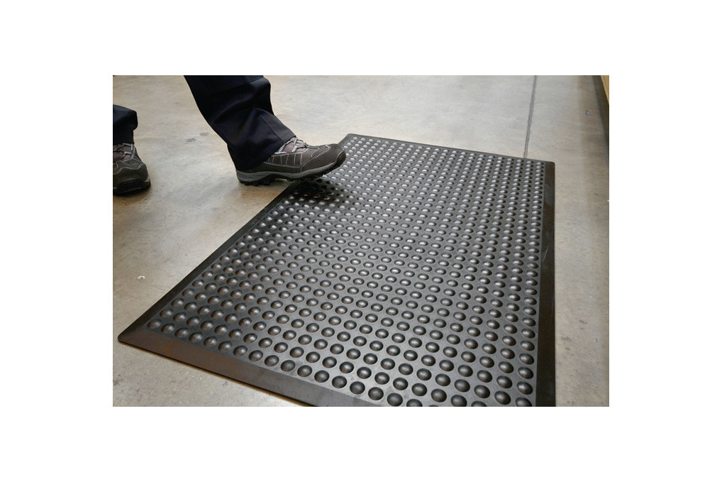 Arbeitsplatzbodenbelag Fertigmatte L900xB600xS14mm schwarz SBR Gummi COBA Arbeitsplatzbodenbelag Fertigmatte L900xB600xS14mm schwarz SBR Gummi COBA