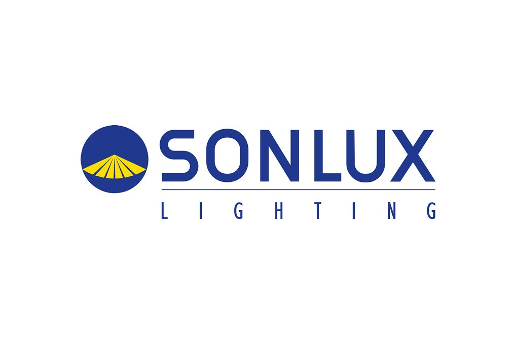 LED Großflächenleuchte POWERCASE L 775 W 102200 lm SONLUX LED Großflächenleuchte POWERCASE L 775 W 102200 lm SONLUX