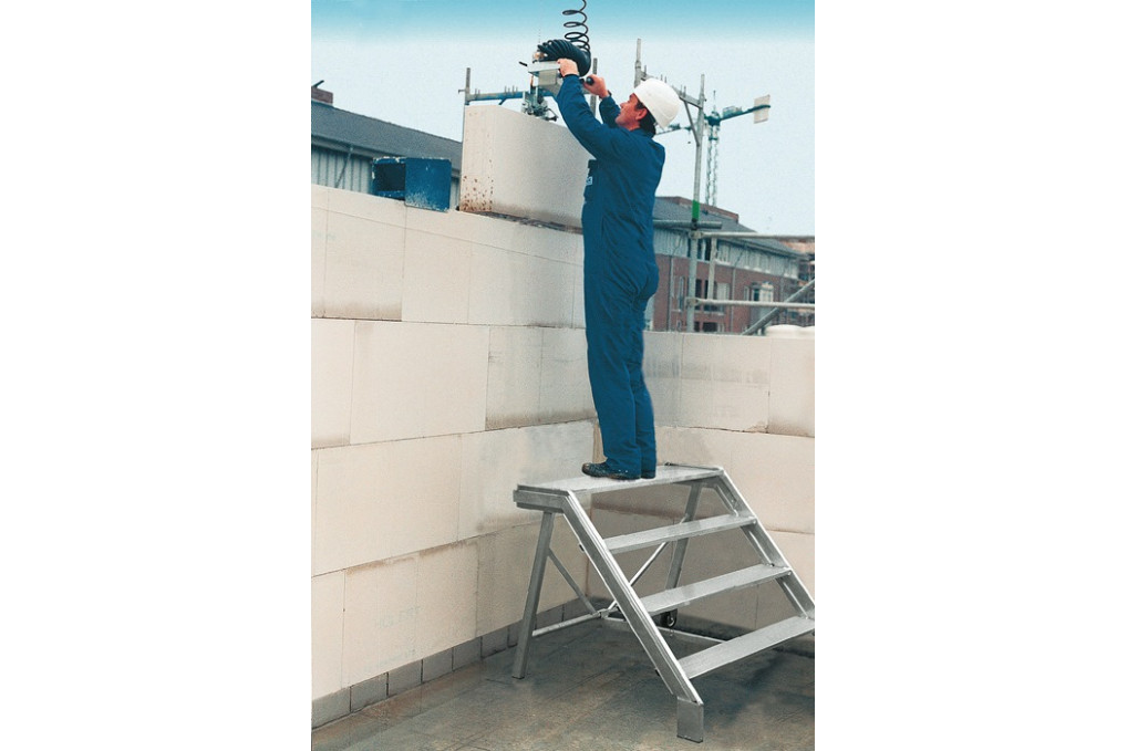 Maurertreppe Tritthöhe 0,23m Stufen L1,15xB0,19m 29kg Alu.MÜBA