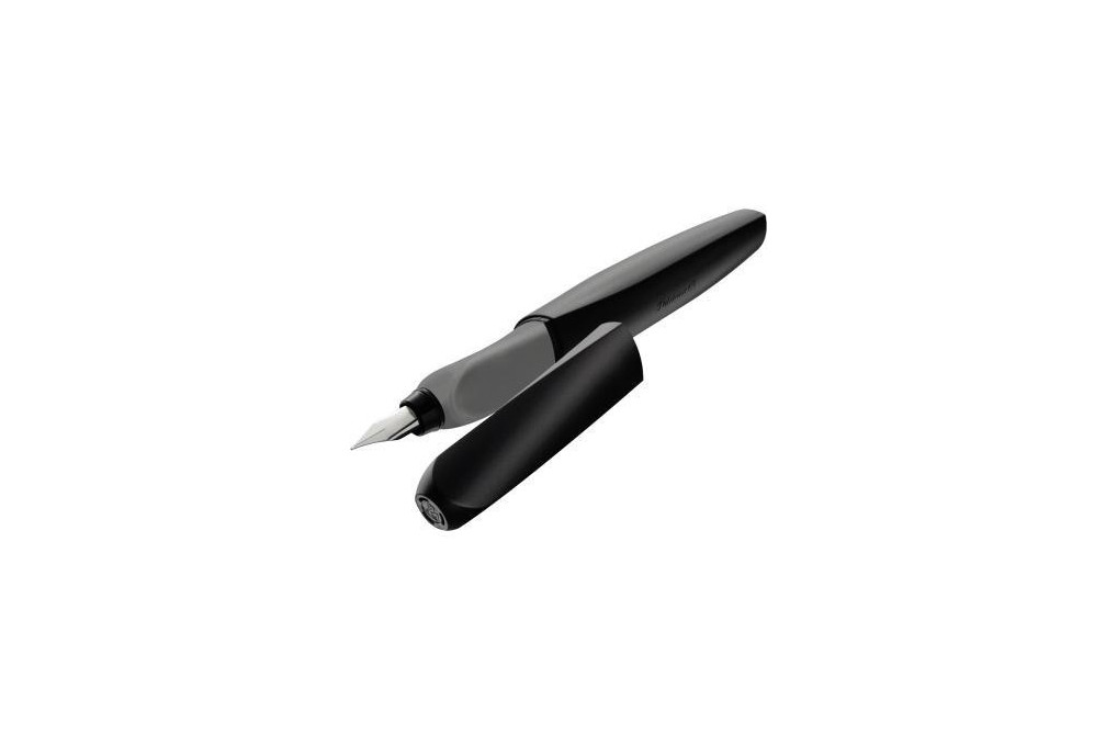 Pelikan Füllfederhalter Twist P457 946806 M schwarz