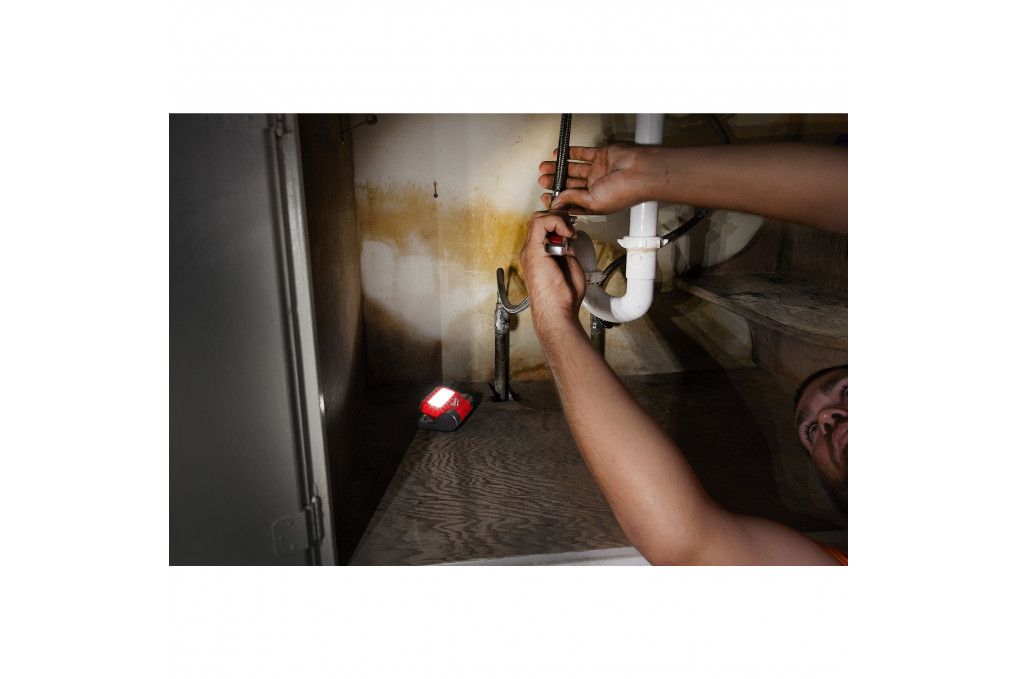 L4FFL-301 AKKU-ARBEITSLEUCHTE