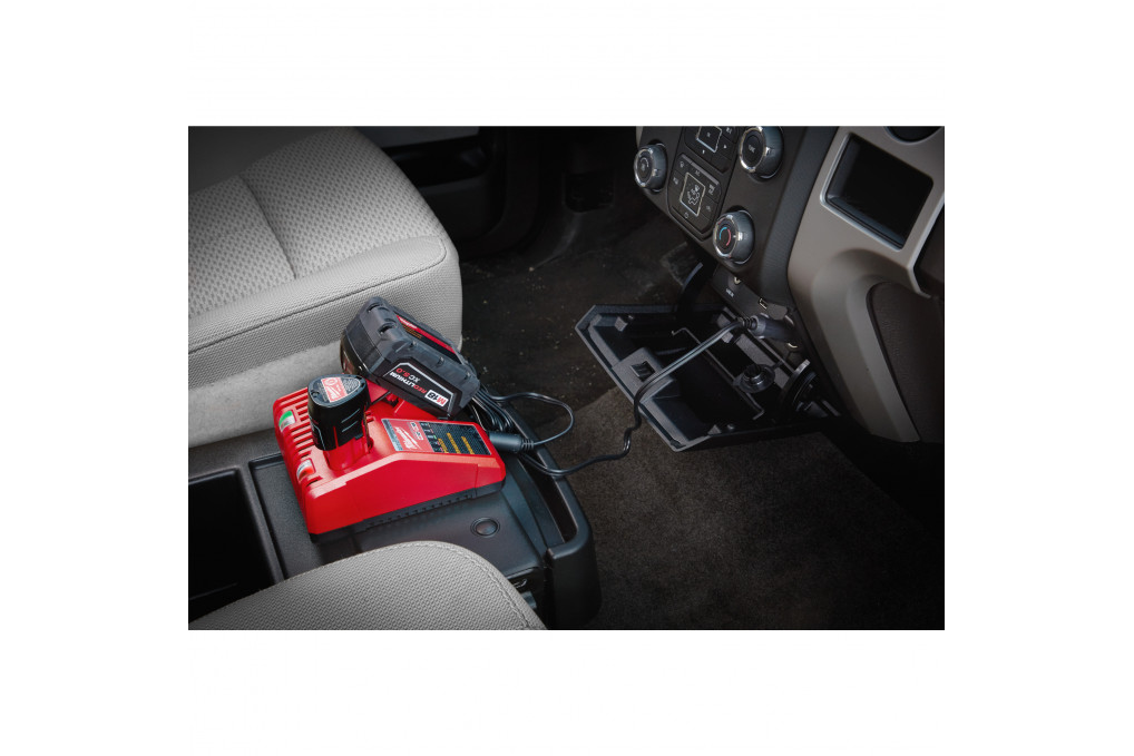 M12-18 AC Ladegerät Auto